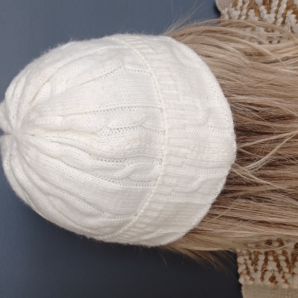 Michael Kors hat - Picture 5 of 11